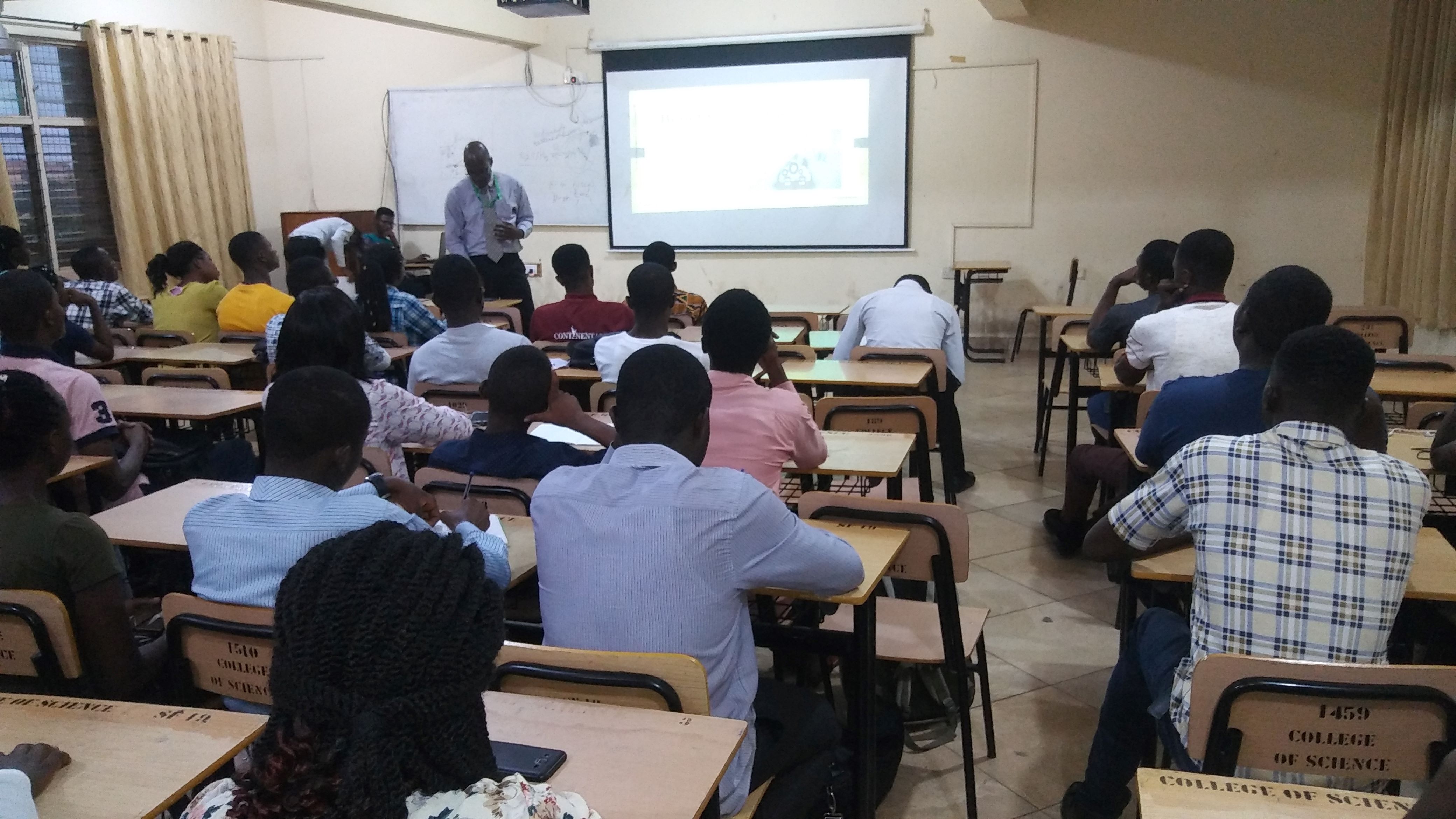 Img 6929a2e5c5c655.64330711