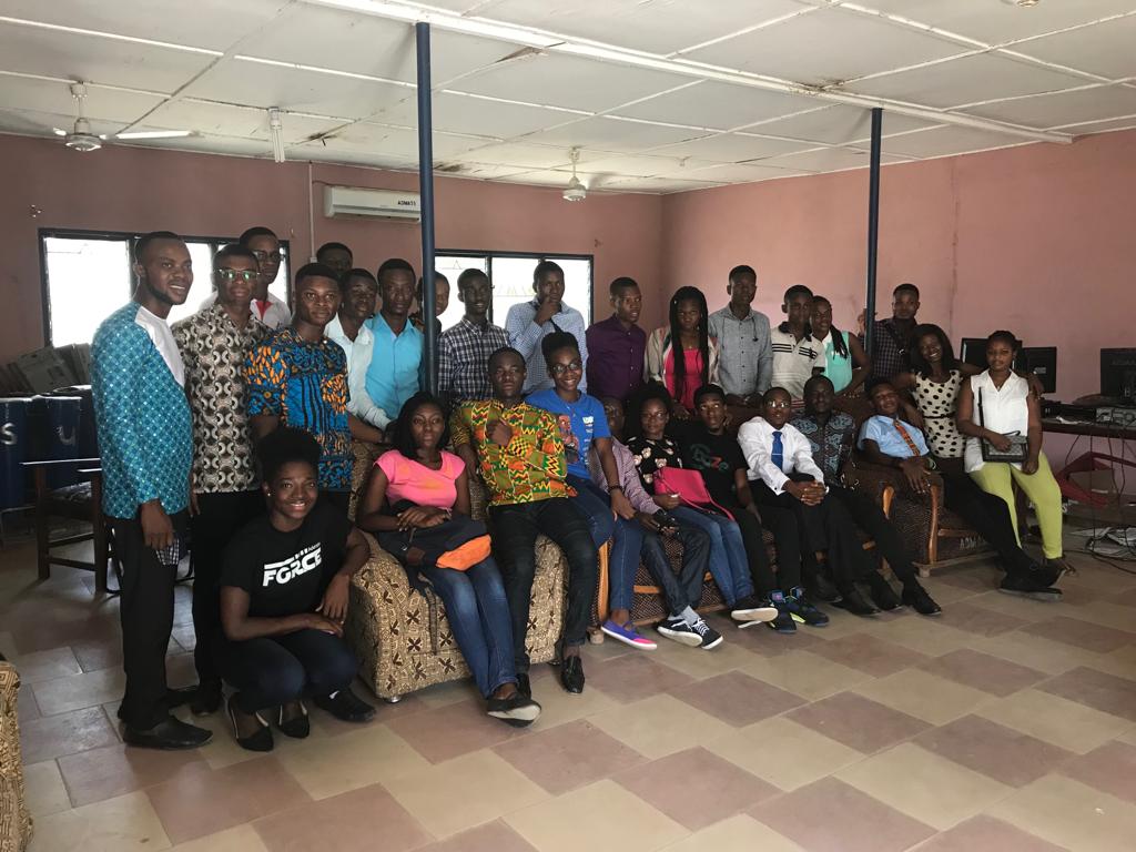 Img 69298f7bcacf25.00700378