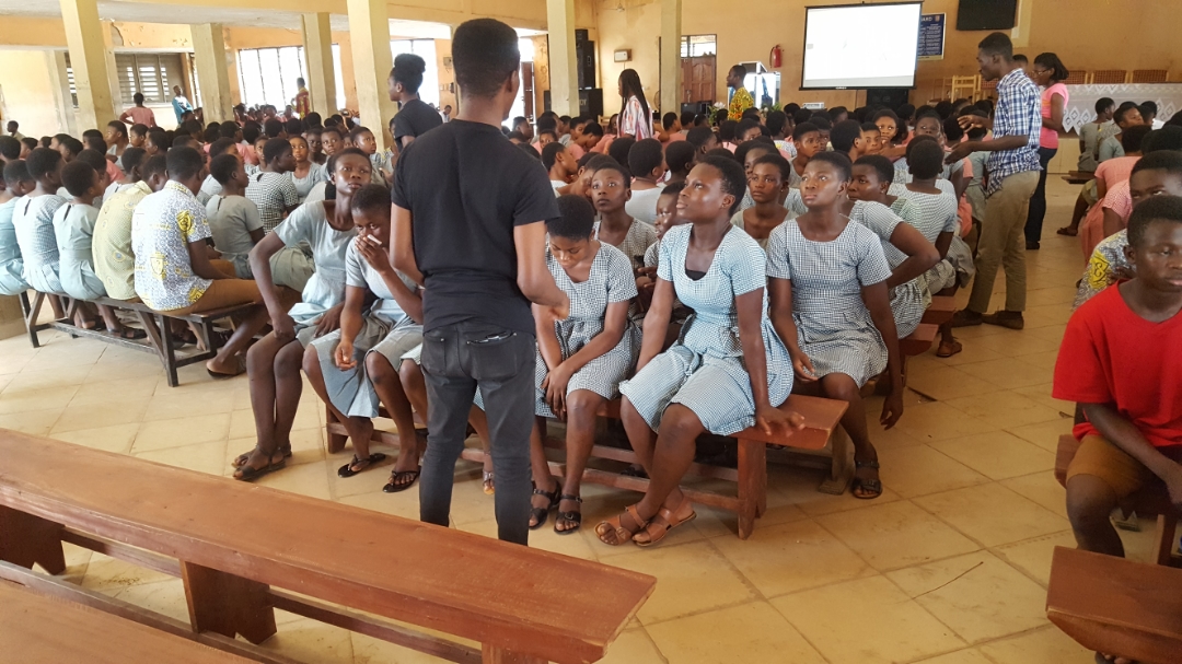 Img 69298f7bcb4e29.02653326