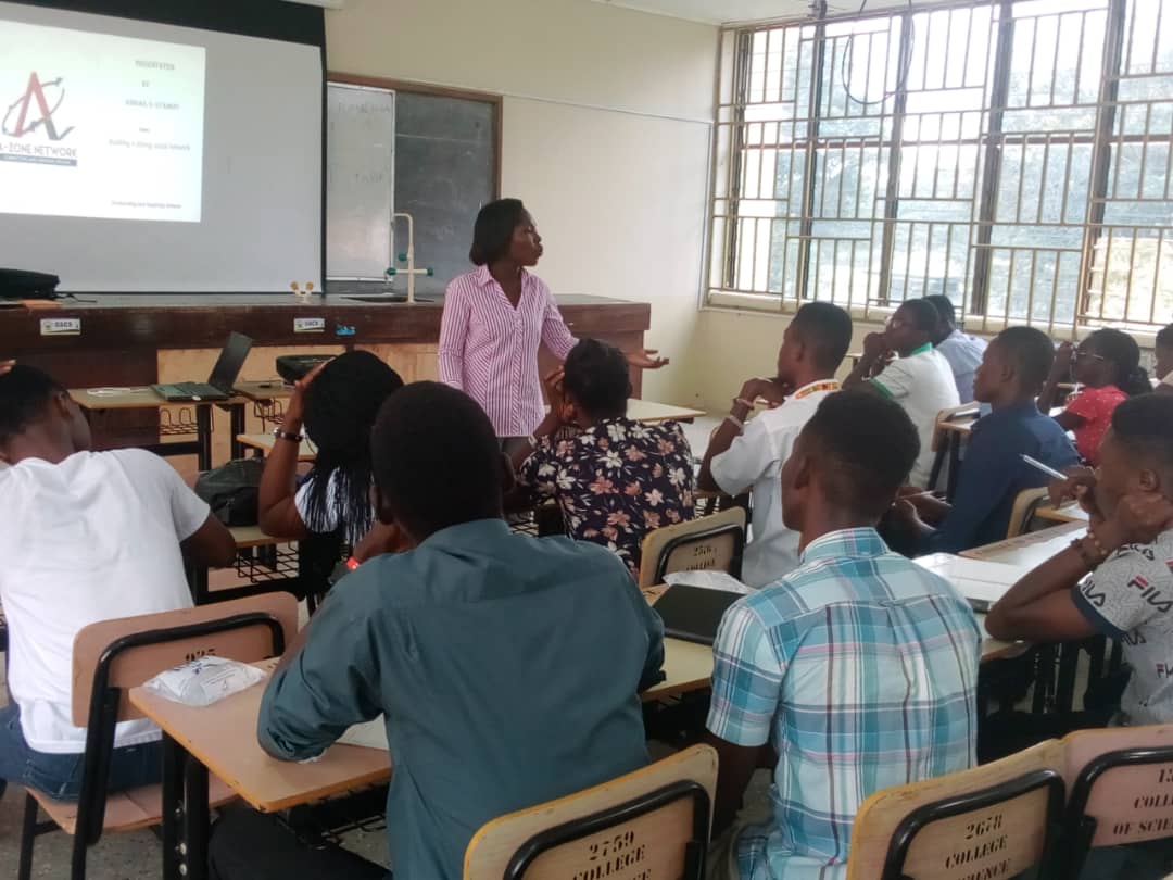 Img 69298317a5f159.58170566